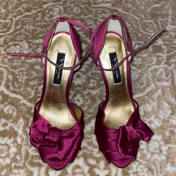 Nina Magenta Satin Bow Peep Toe Pumps - Picture 2 of 9